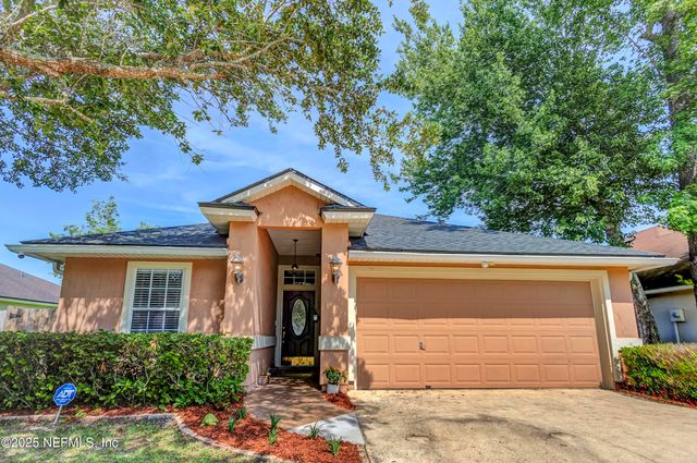 1695 NORTHGLEN Circle, Middleburg, FL 32068