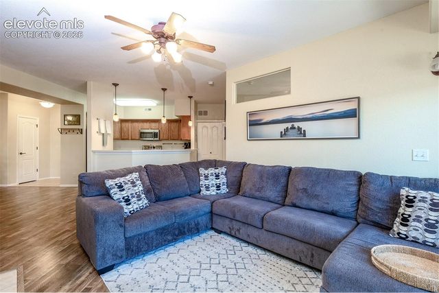 2085 Montura View 102, Colorado Springs, CO 80919
