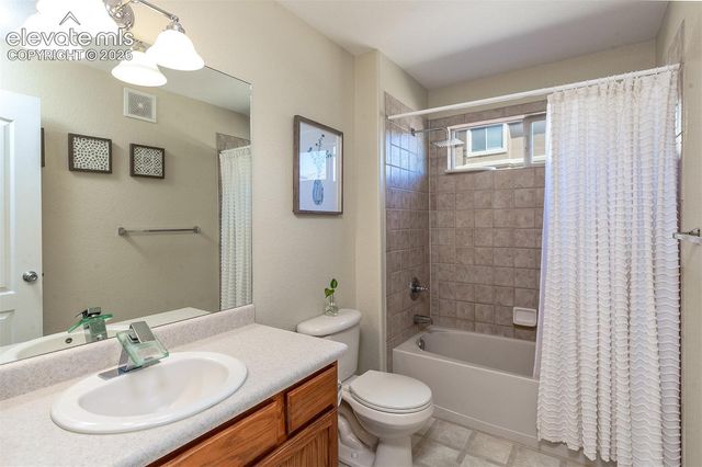 2085 Montura View 102, Colorado Springs, CO 80919