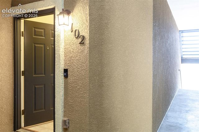 2085 Montura View 102, Colorado Springs, CO 80919