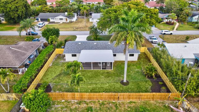 4694 Brady Boulevard, Delray Beach, FL 33445
