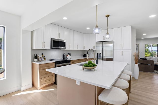 4694 Brady Boulevard, Delray Beach, FL 33445