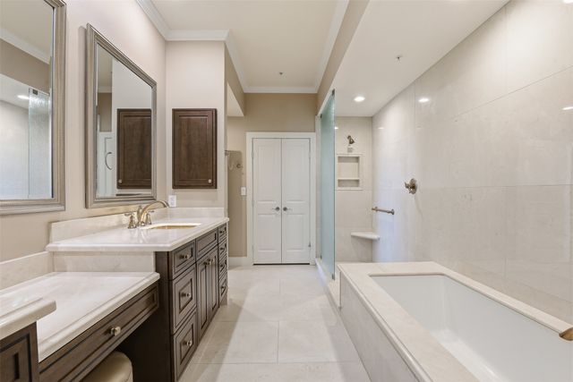 411 W 7th Street 1005, Fort Worth, TX 76102