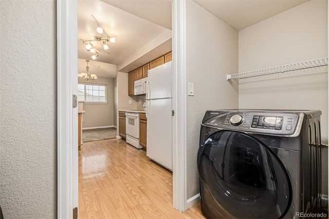 5726 N Genoa Way 301, Aurora, CO 80019