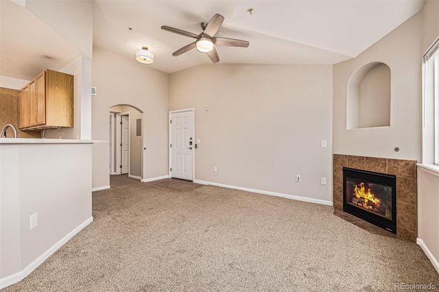 5726 N Genoa Way 301, Aurora, CO 80019