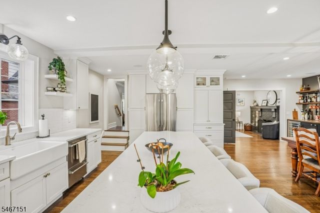 19 Montclair Ave, Verona Twp., NJ 07044