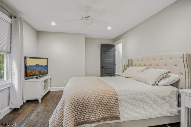 19 Montclair Ave, Verona Twp., NJ 07044