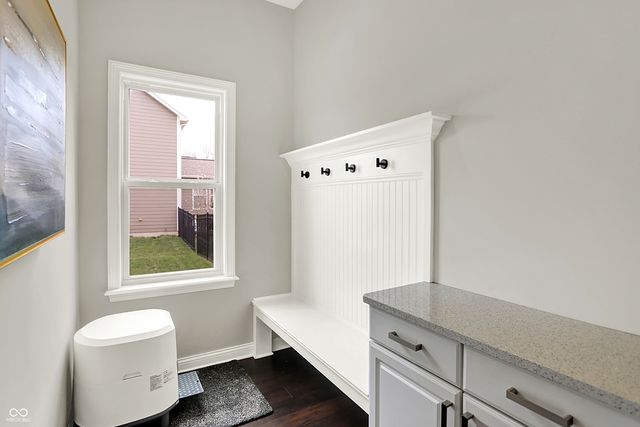 7539 Sly Fox Drive, Indianapolis, IN 46237