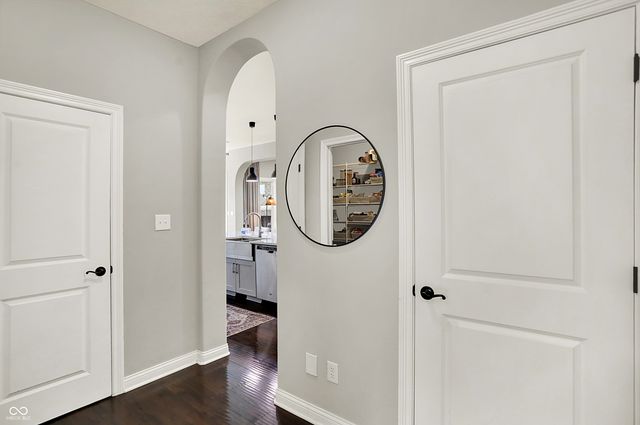 7539 Sly Fox Drive, Indianapolis, IN 46237