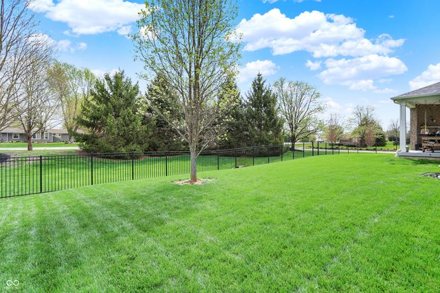 7539 Sly Fox Drive, Indianapolis, IN 46237