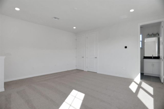 17477 VALLEYWOOD PARKWAY, Land O Lakes, FL 34638