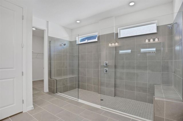 17477 VALLEYWOOD PARKWAY, Land O Lakes, FL 34638