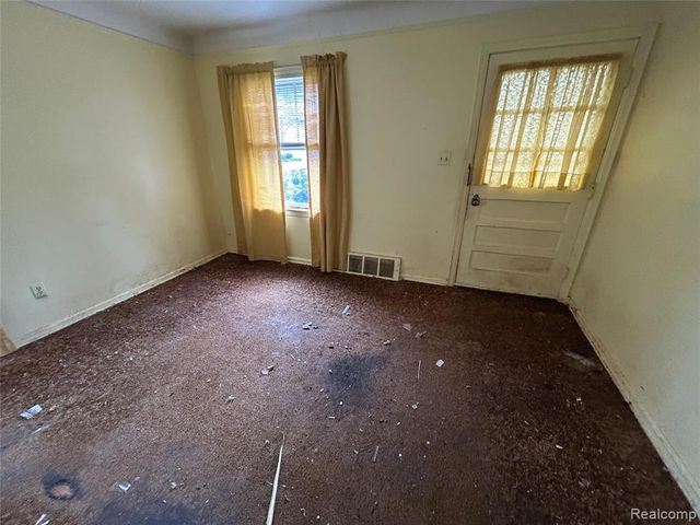 12219 Stout Street, Detroit, MI 48228