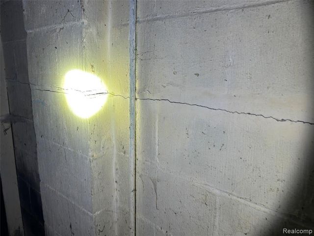 12219 Stout Street, Detroit, MI 48228