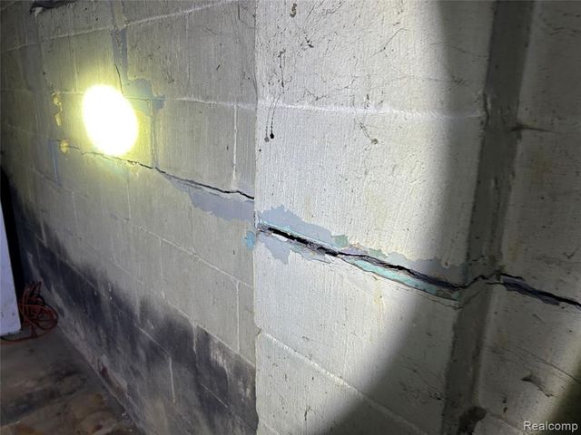 12219 Stout Street, Detroit, MI 48228