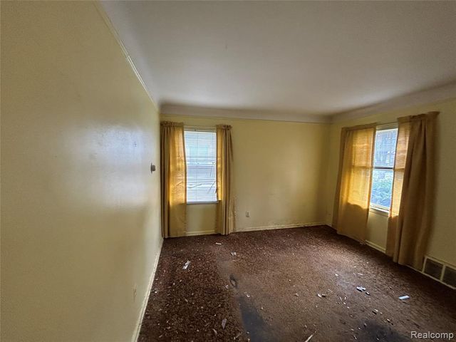 12219 Stout Street, Detroit, MI 48228