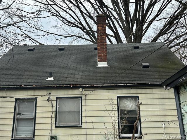 12219 Stout Street, Detroit, MI 48228