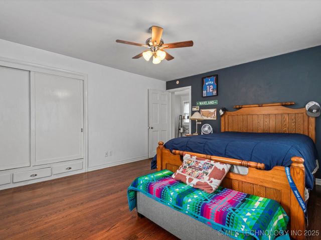 1629 Dewey Avenue, Bartlesville, OK 74003