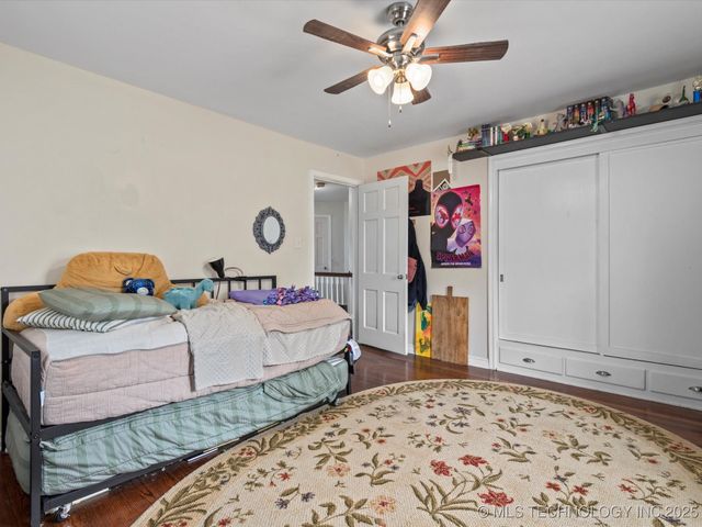 1629 Dewey Avenue, Bartlesville, OK 74003