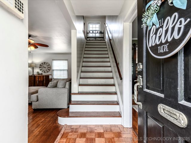 1629 Dewey Avenue, Bartlesville, OK 74003