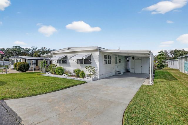 37303 KINKAID DRIVE, Zephyrhills, FL 33541