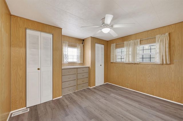 37303 KINKAID DRIVE, Zephyrhills, FL 33541