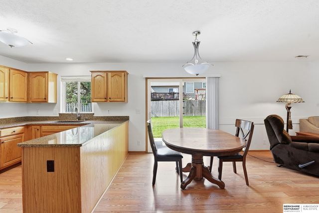 20059 Hopper Street, Omaha, NE 68022