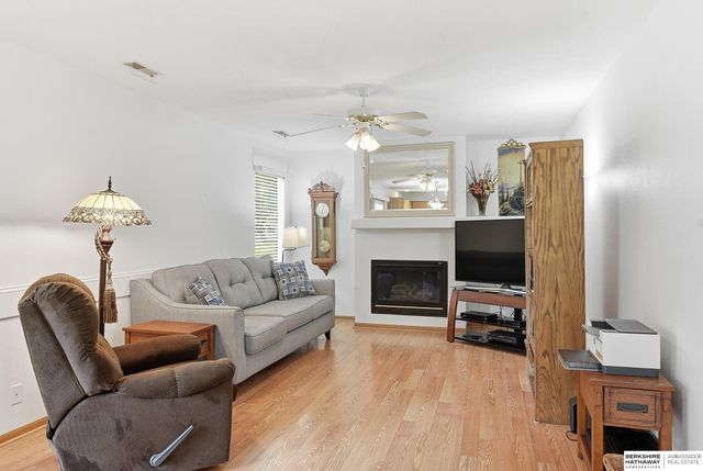 20059 Hopper Street, Omaha, NE 68022