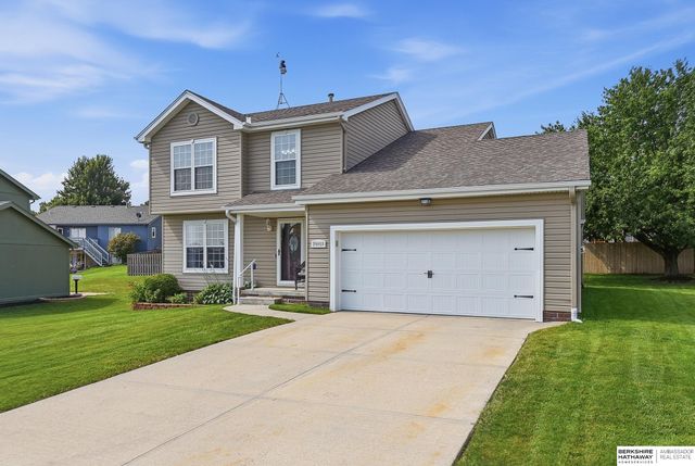 20059 Hopper Street, Omaha, NE 68022