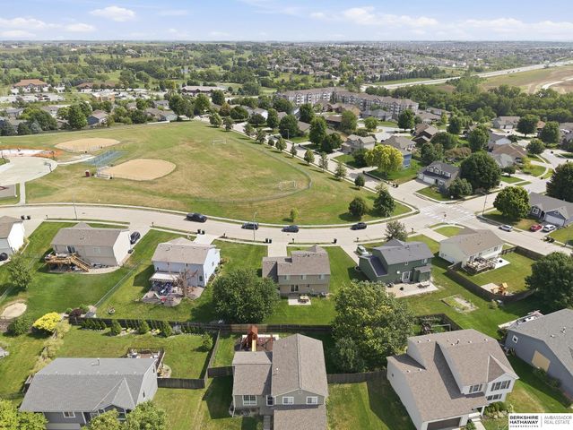 20059 Hopper Street, Omaha, NE 68022