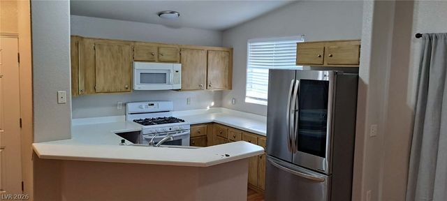 1881 West Alexander Road 2062, North Las Vegas, NV 89032