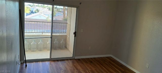 1881 West Alexander Road 2062, North Las Vegas, NV 89032