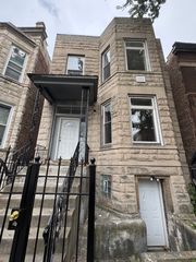 1921 S Saint Louis Avenue, Chicago, IL 60623