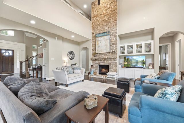 30119 Verdant Creek Drive, Fulshear, TX 77441