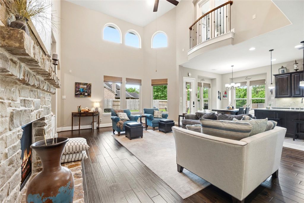 30119 Verdant Creek Drive, Fulshear, TX 77441