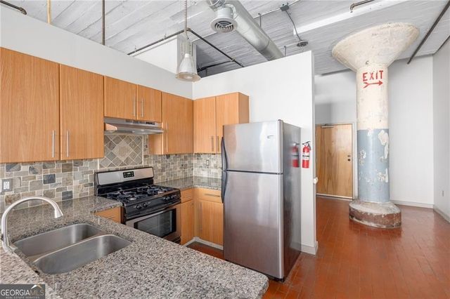 881 Memorial Drive 206, Atlanta, GA 30316