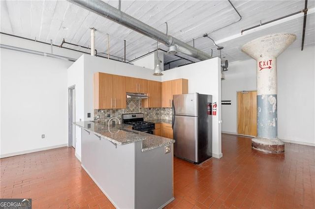 881 Memorial Drive 206, Atlanta, GA 30316