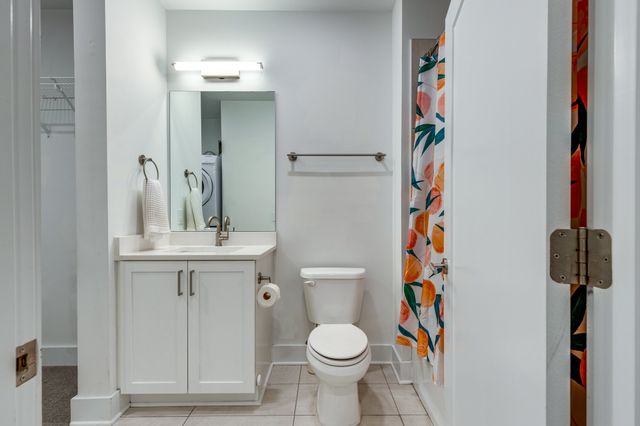 1041 E Trinity Ln Apt 218, Nashville, TN 37216