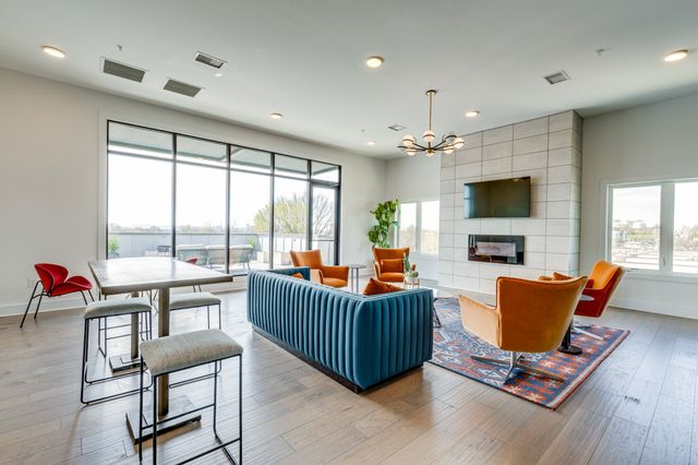 1041 E Trinity Ln Apt 218, Nashville, TN 37216