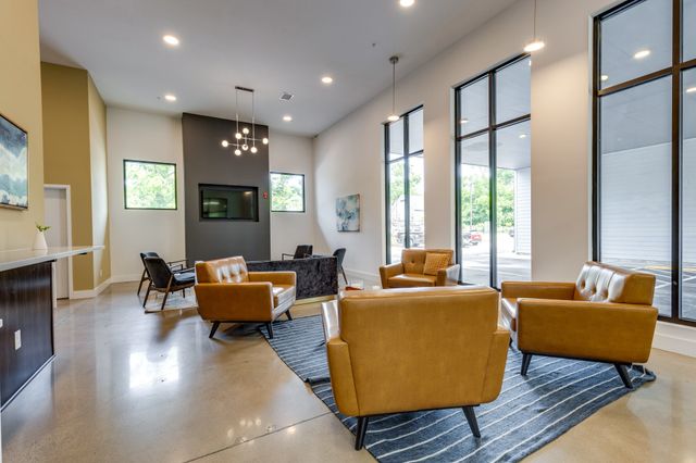 1041 E Trinity Ln Apt 218, Nashville, TN 37216