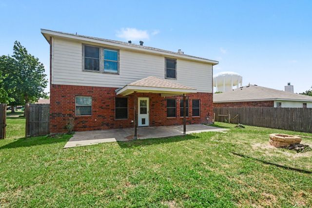 3425 Hermalinda Drive, Denton, TX 76207
