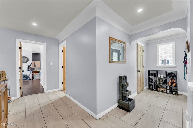 2135 Pine Ridge Drive, Wickliffe, OH 44092