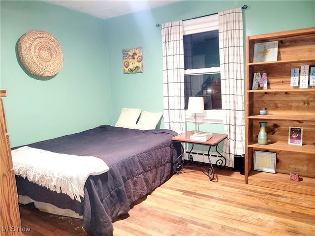 2135 Pine Ridge Drive, Wickliffe, OH 44092