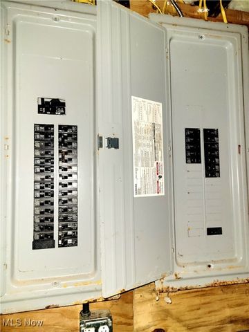 2135 Pine Ridge Drive, Wickliffe, OH 44092