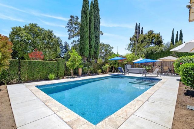 15090 Bellini Way, Morgan Hill, CA 95037