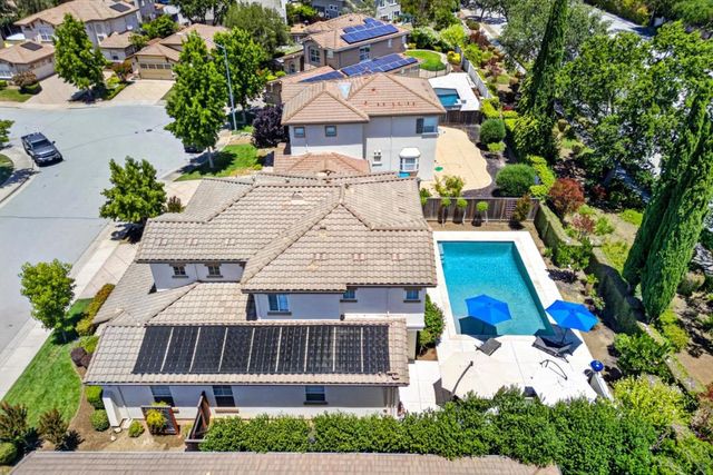 15090 Bellini Way, Morgan Hill, CA 95037