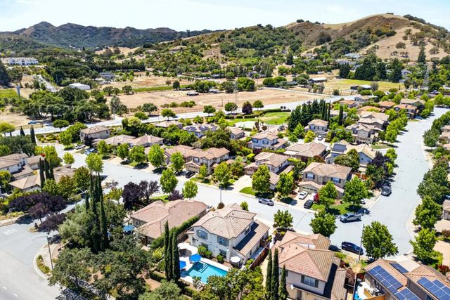 15090 Bellini Way, Morgan Hill, CA 95037