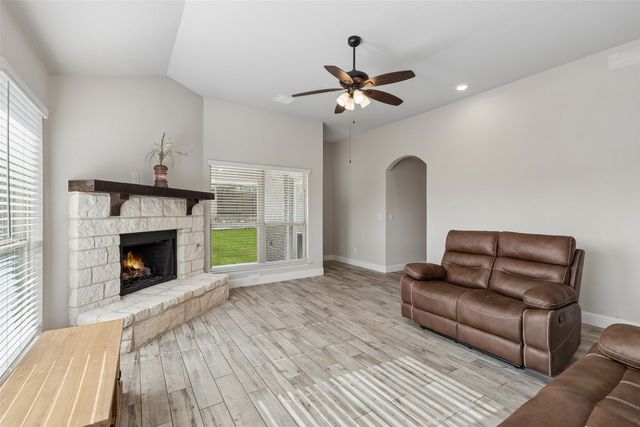 2550 Brookside Drive, Royse City, TX 75189