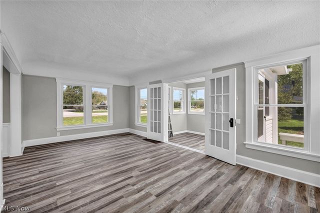 36553 Center Ridge Road, North Ridgeville, OH 44039