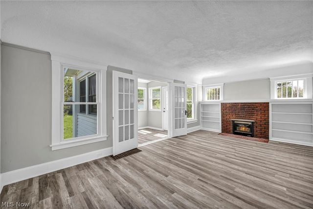 36553 Center Ridge Road, North Ridgeville, OH 44039